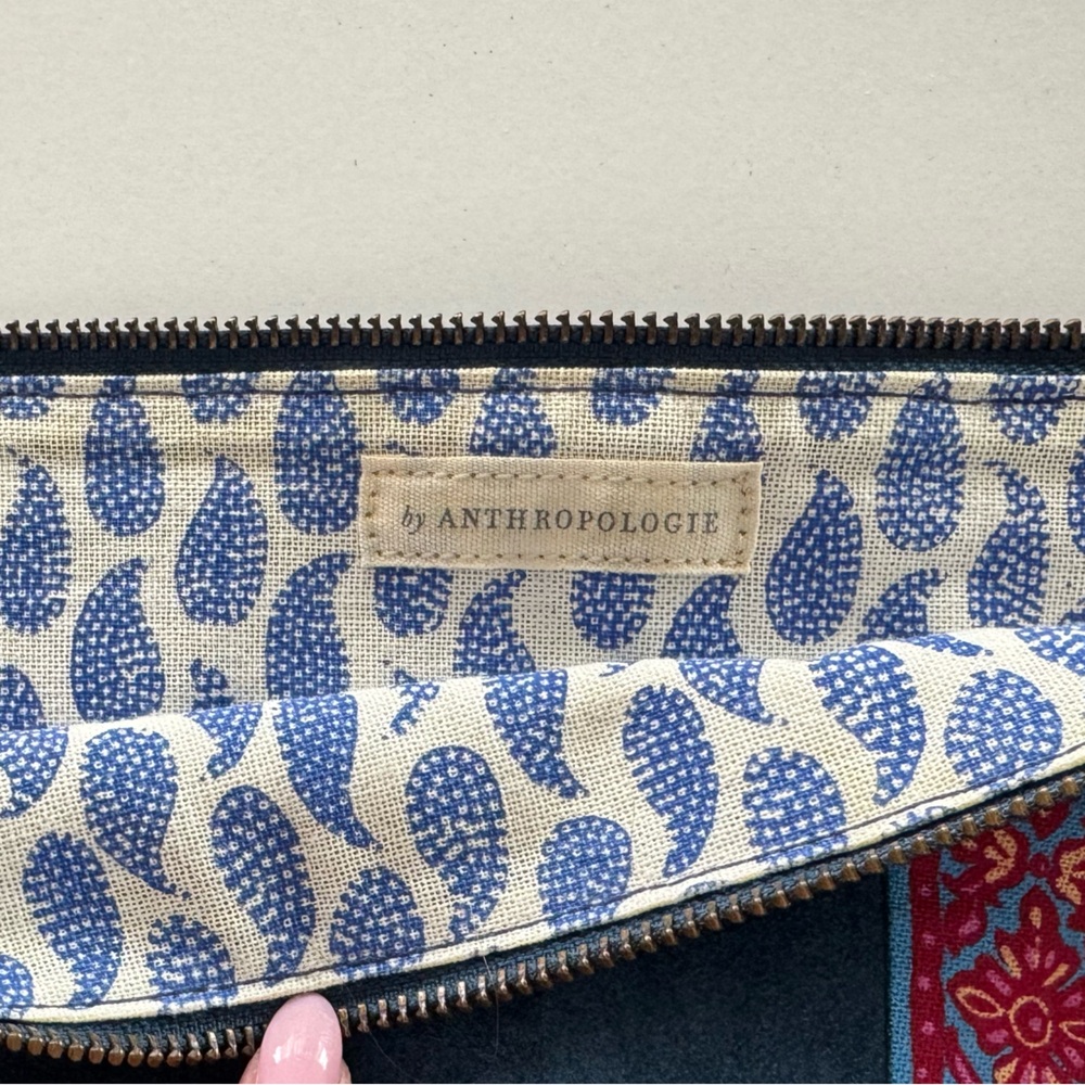 Anthropologie Laptop Case - Picture 3 of 3